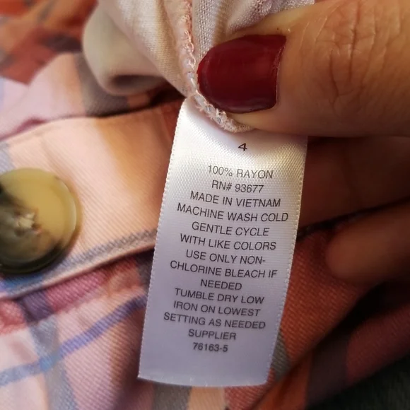 A.N.A.Women's Plaid Shorts - Picture 12 of 13